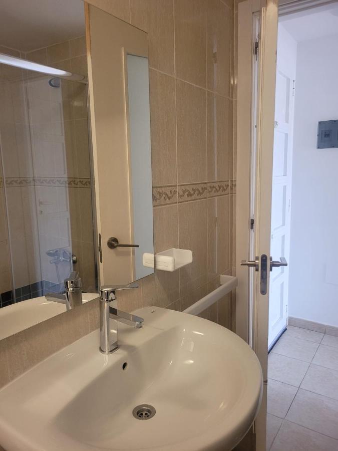 Apartamento Funcional En Residencial Con Piscina En Inmejorable Ubicacion En Centro De La Isla Caleta De Fuste Exterior photo